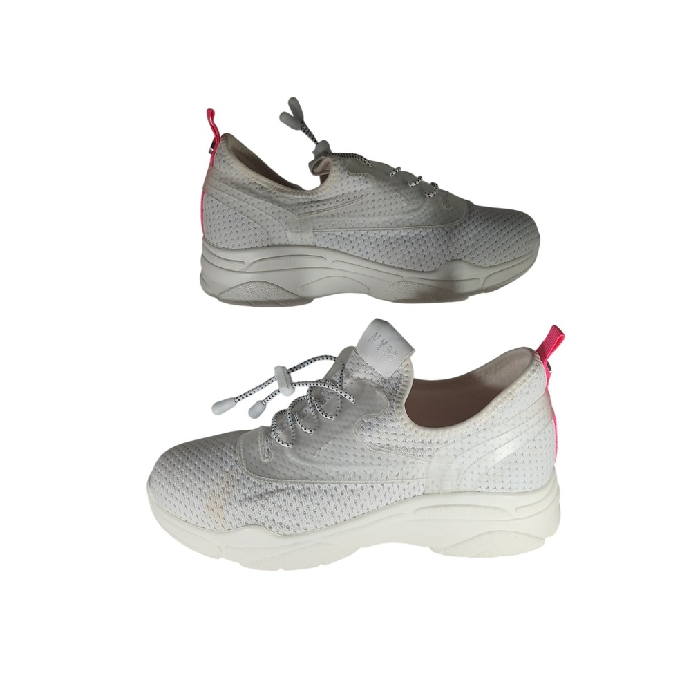 Steve Madden JMYLESS Sneakers 5 White Neon Pink Platform Mesh Toggle Athletic